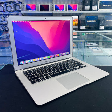 Macbook Air 2017 (A1466) - Image 2